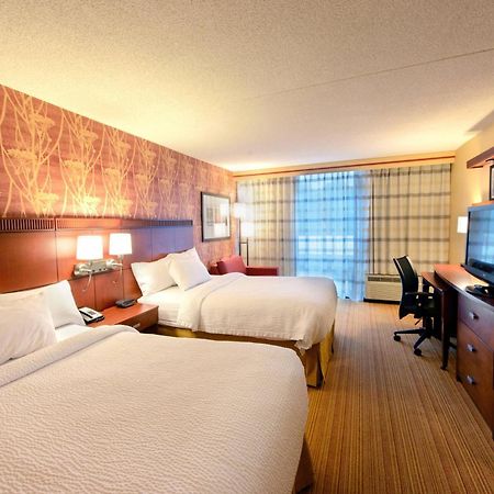 Courtyard By Marriott Canton North Canton Exterior photo
