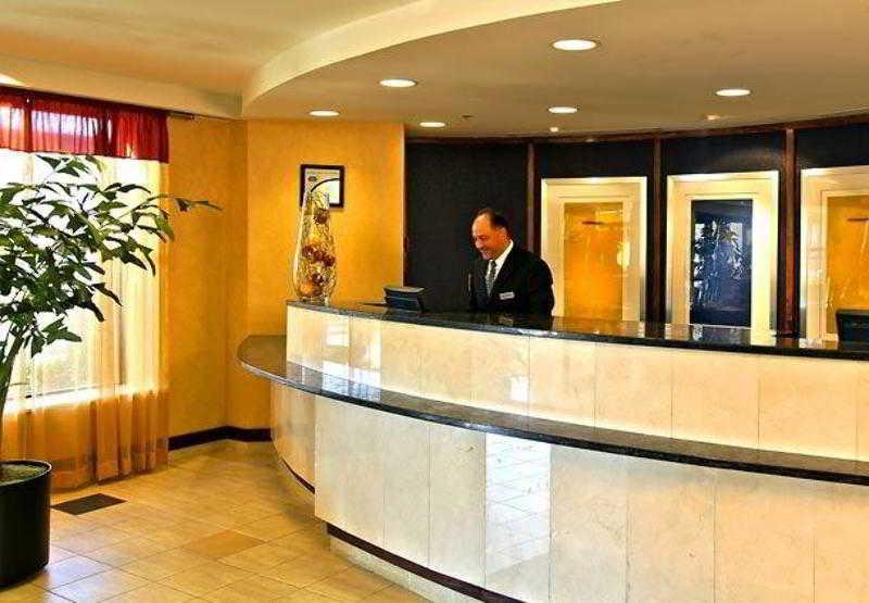 Courtyard By Marriott Canton North Canton Exterior photo
