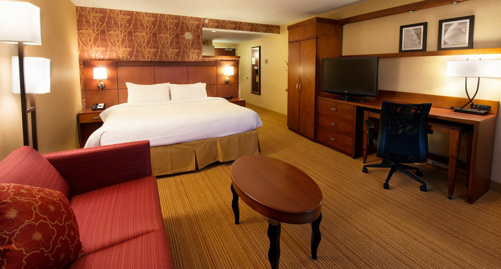 Courtyard By Marriott Canton North Canton Exterior photo